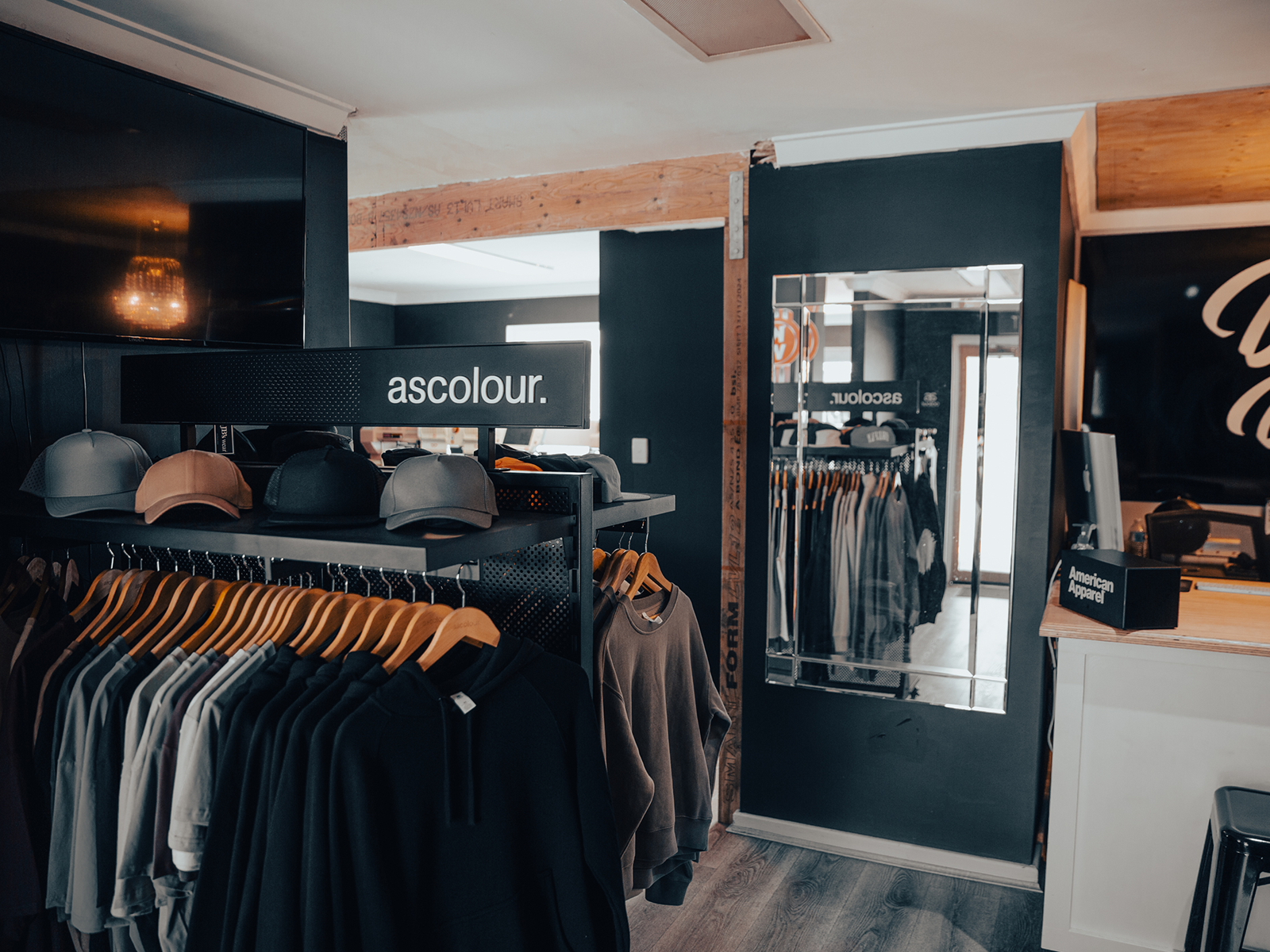 american apparel rack2